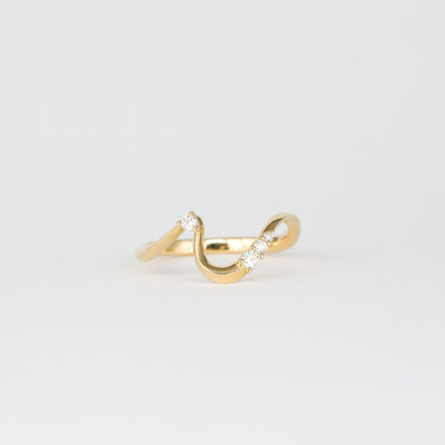 0.11 TCW Round Lab Grown Diamond Curved Wedding Band