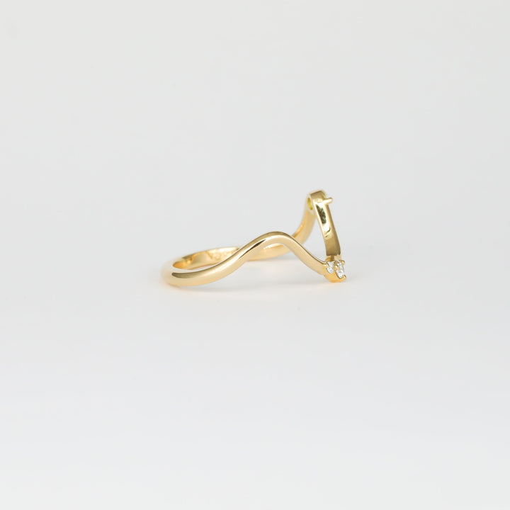 0.09 TCW Round Lab Grown Diamond Curved Wedding Band