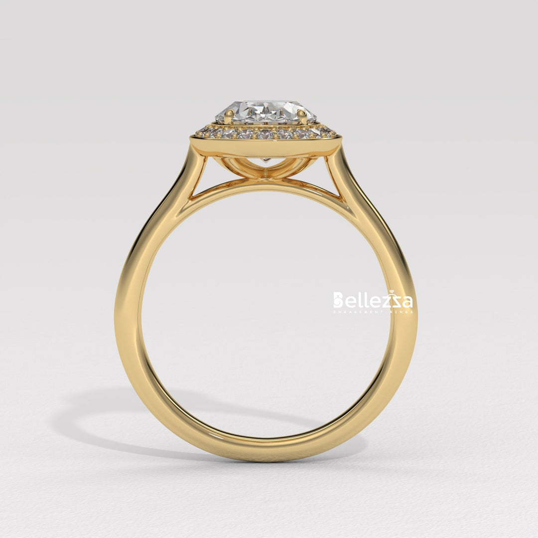 YELLOW GOLD OVAL DIAMOND RING