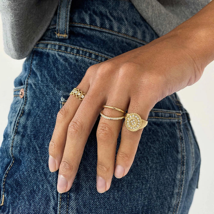 0.30TCW Round Diamond Oval Shape Unique Engagement Ring