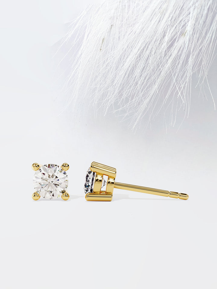 Round Cut Solitaire Moissanite Stud Diamond Earrings For Women