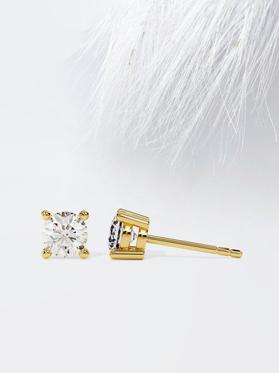 Round Cut Solitaire Moissanite Stud Diamond Earrings For Women