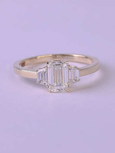 2.0CT Emerald Cut Three Stone Moissanite Engagement Ring