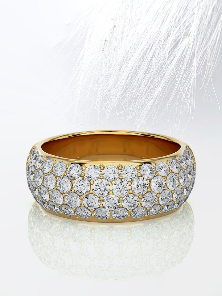 Round Cut Clustered Moissanite Men's Wedding Band In White Gold