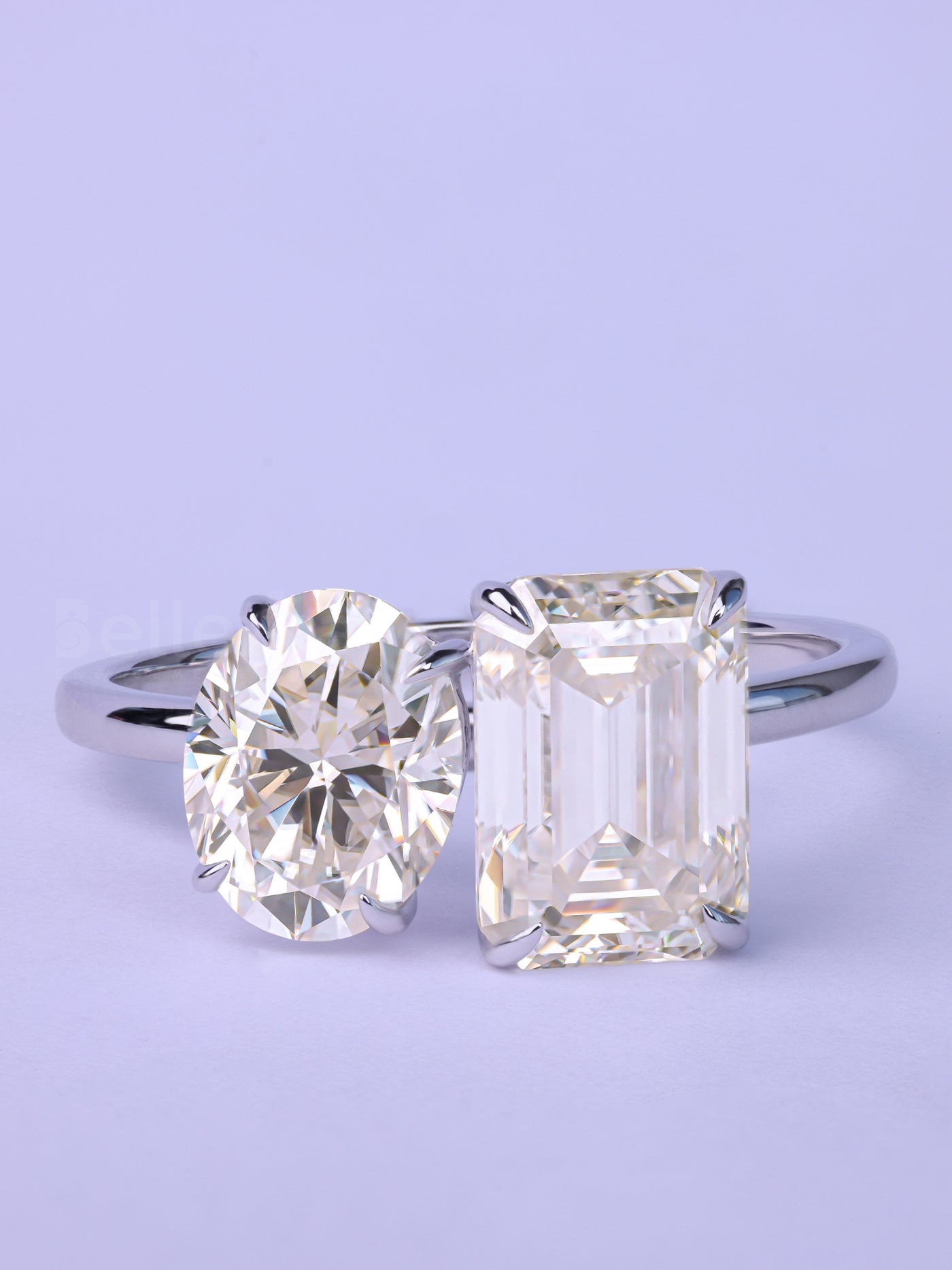 1.0CT Emerald & Oval Cut Classic Toi Et Moi Moissanite Engagment Ring