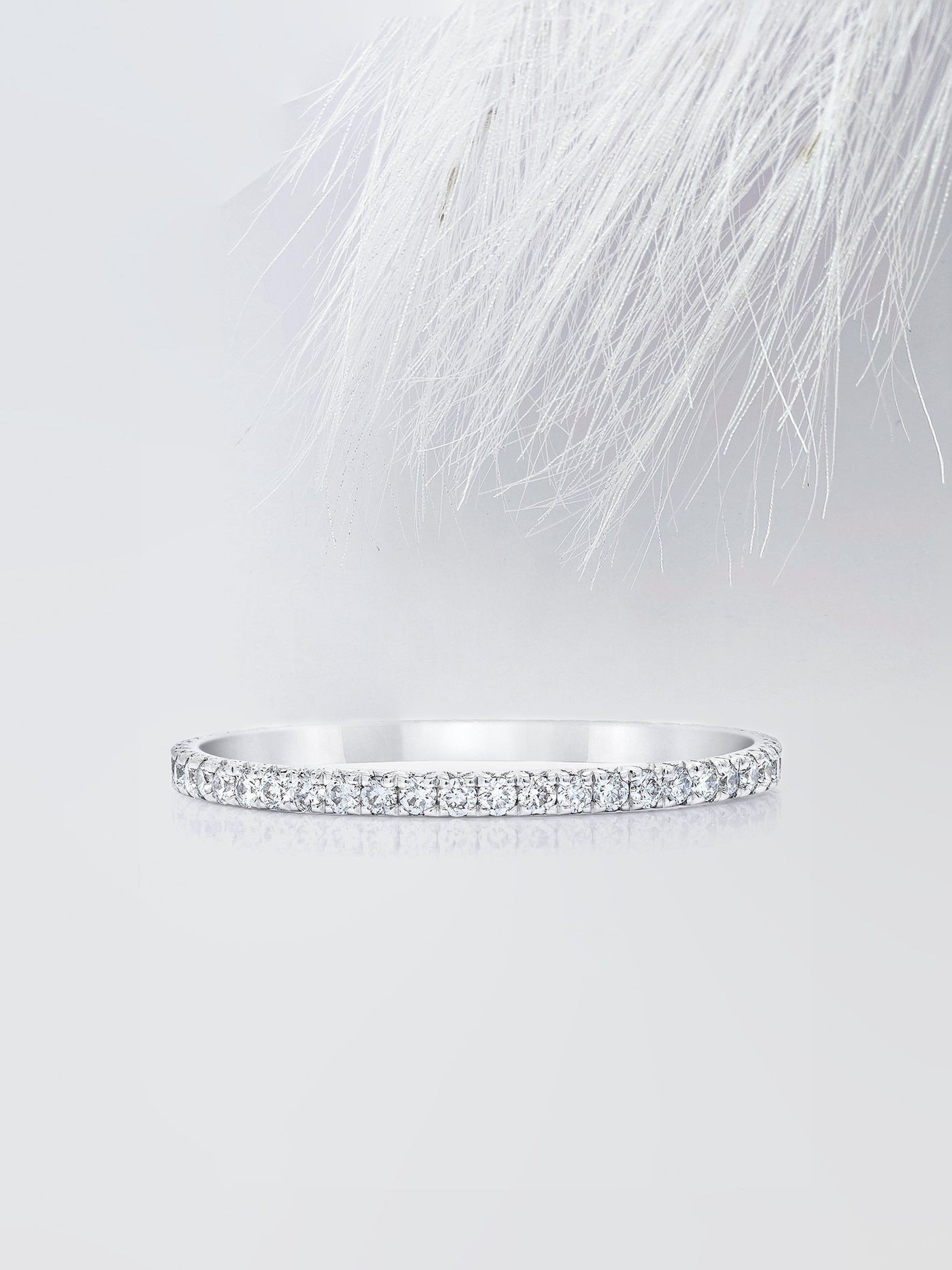 Round Cut Eternity Diamond Wedding Band For Women