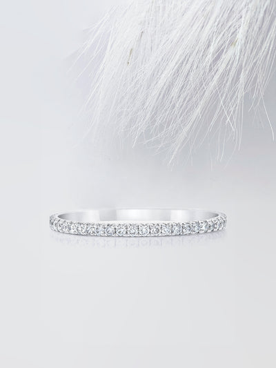 Round Cut Eternity Diamond Wedding Band For Women