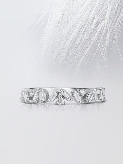 Round & Baguette Cut Cluster Diamond Wedding Band For Women