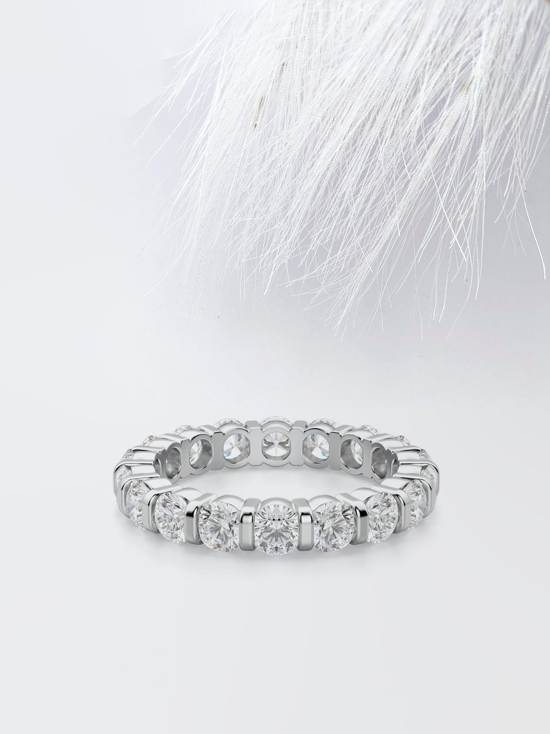 Round Cut Bar Set Diamond Wedding Band For Women