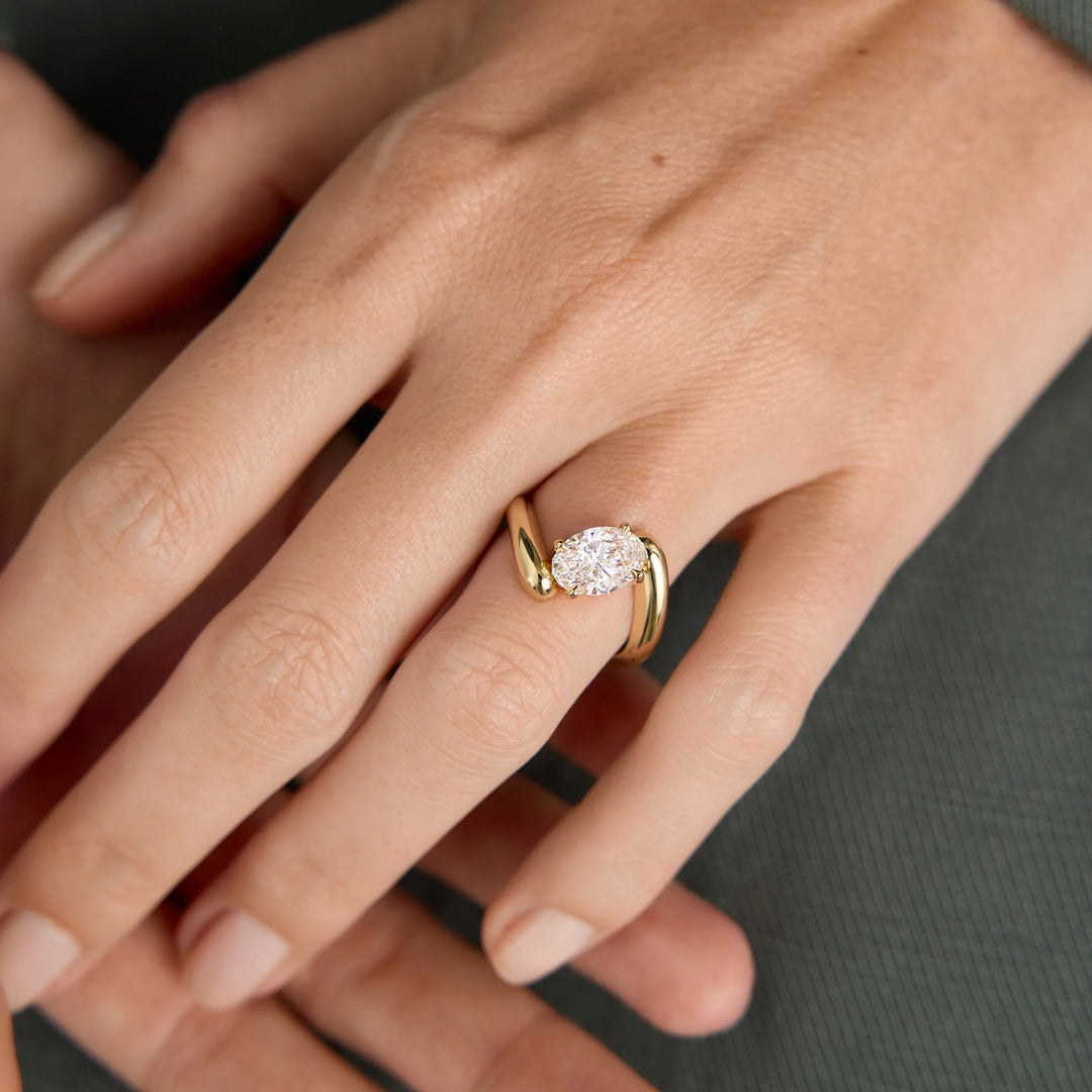 rose gold oval diamond ring, oval cut solitaire ring, vintage oval diamond ring, oval diamond halo ring, dainty oval shaped ring, yellow gold oval ring, elegant oval diamond ring, oval diamond ring for her