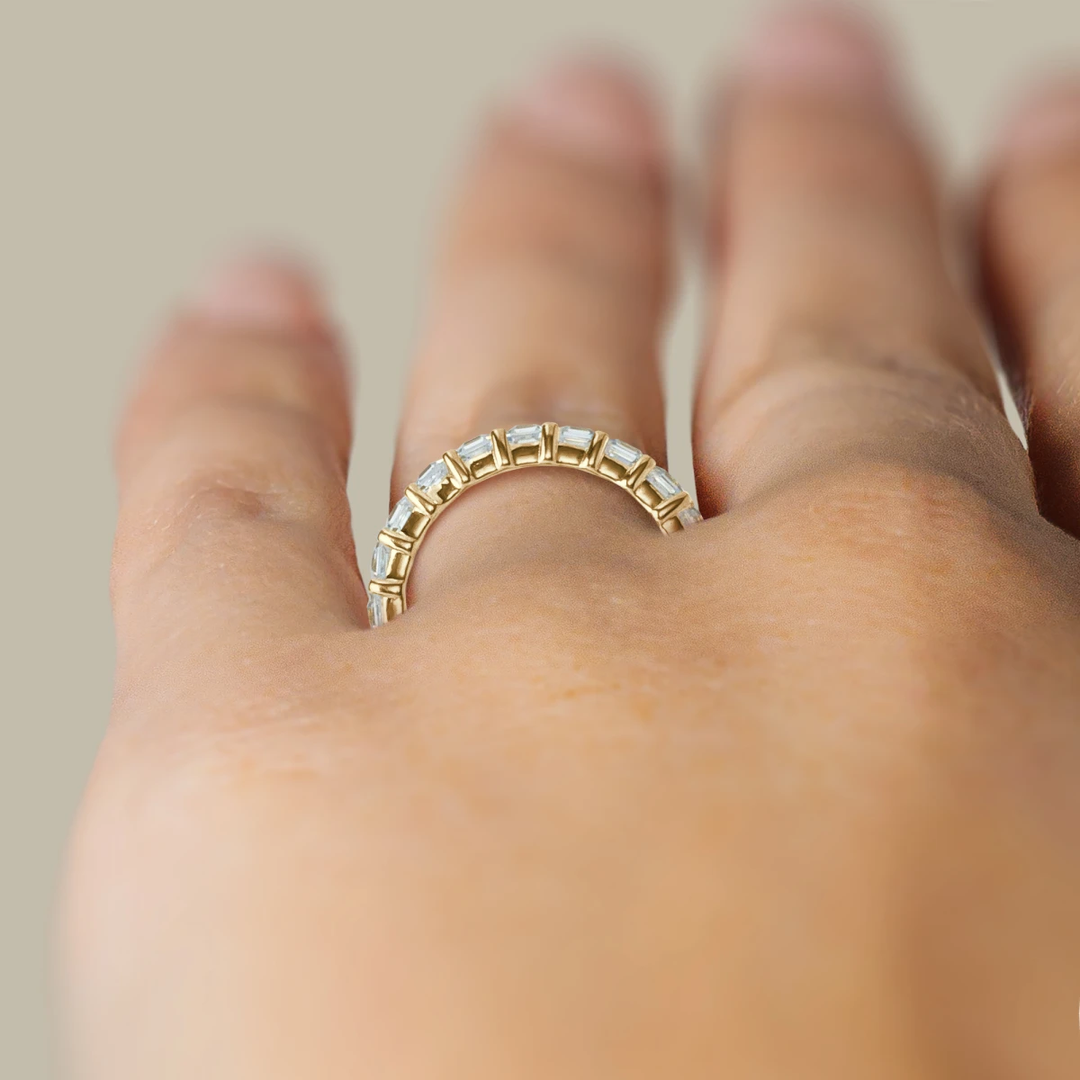 Round Cut Semi Eternity (3\4) Diamond Wedding Band For Women