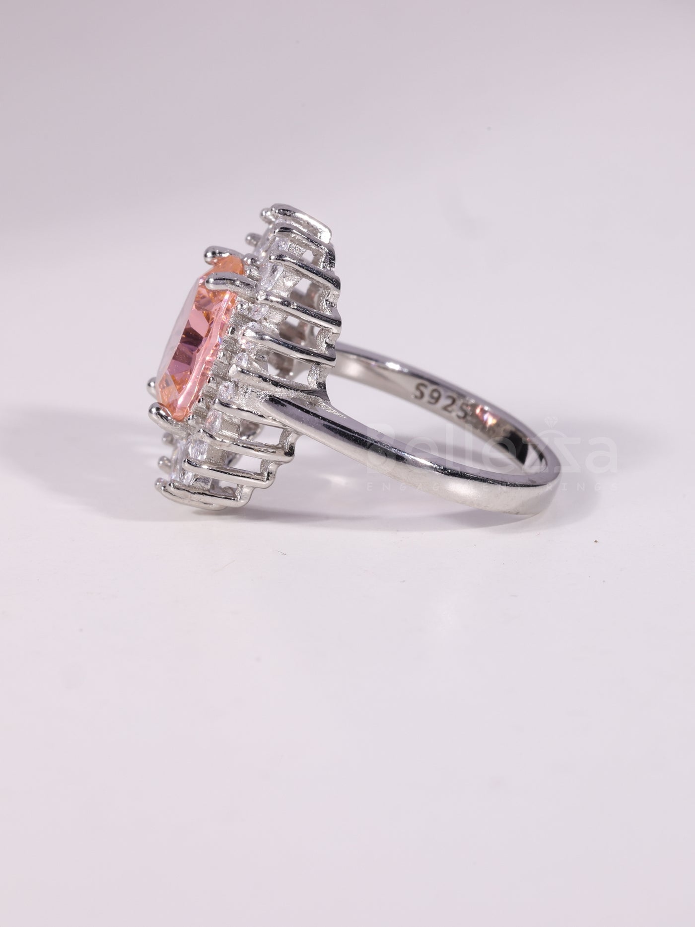 1.50CT-2.50CT Oval Cut Orangy Pink Cluster Diamond Engagement Ring