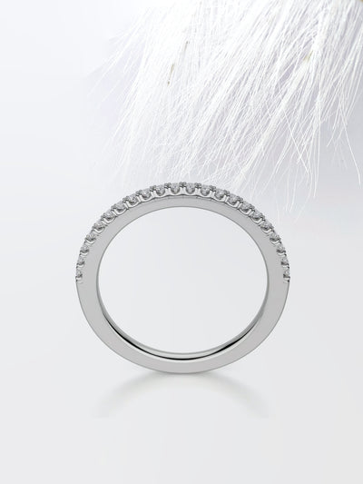 Round Cut Eternity Diamond Wedding Band For Women