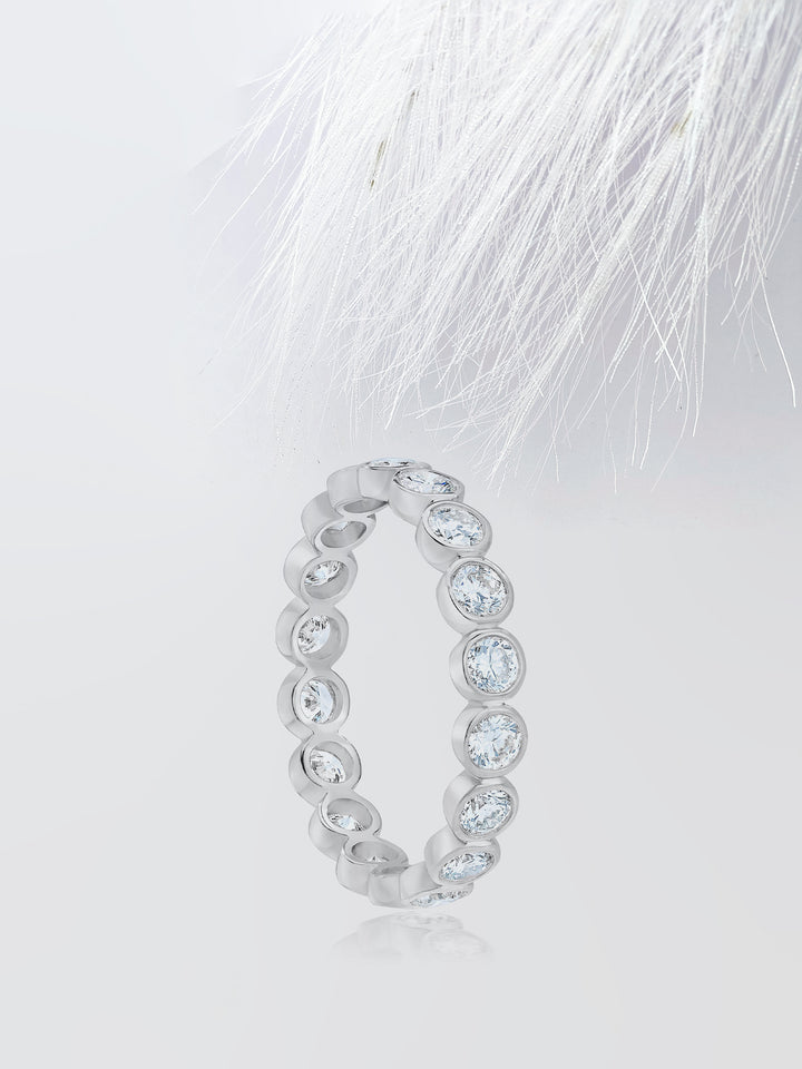 Round Cut Bezel Diamond Wedding Band For Women