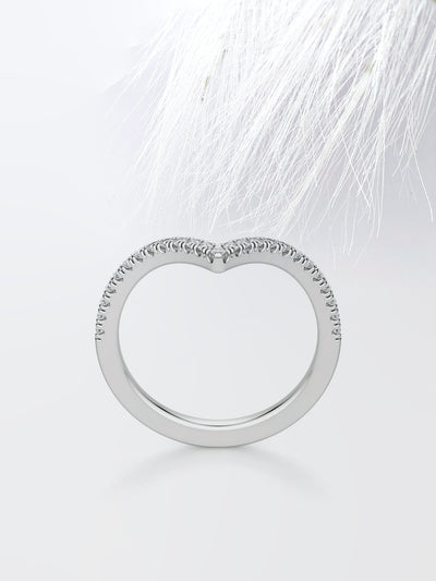 Round Cut Curved Diamond Wedding Band For Women