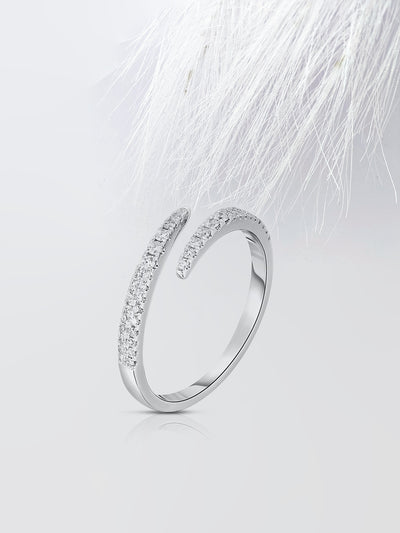 Round Cut Open Diamond Wedding Band For Women