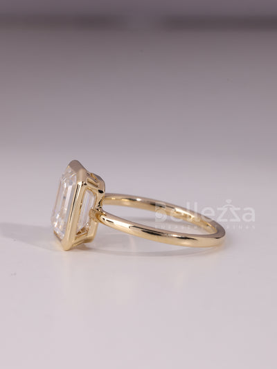 1.50CT-2.50CT Emerald Cut Bezel Setting Engagement Ring