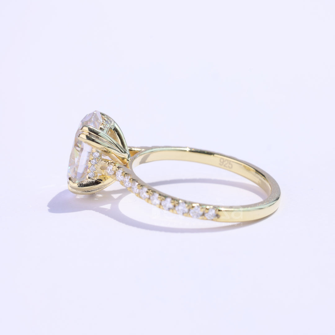 1.50CT Oval Cut Diamond Pave Setting Moissanite Engagement Ring