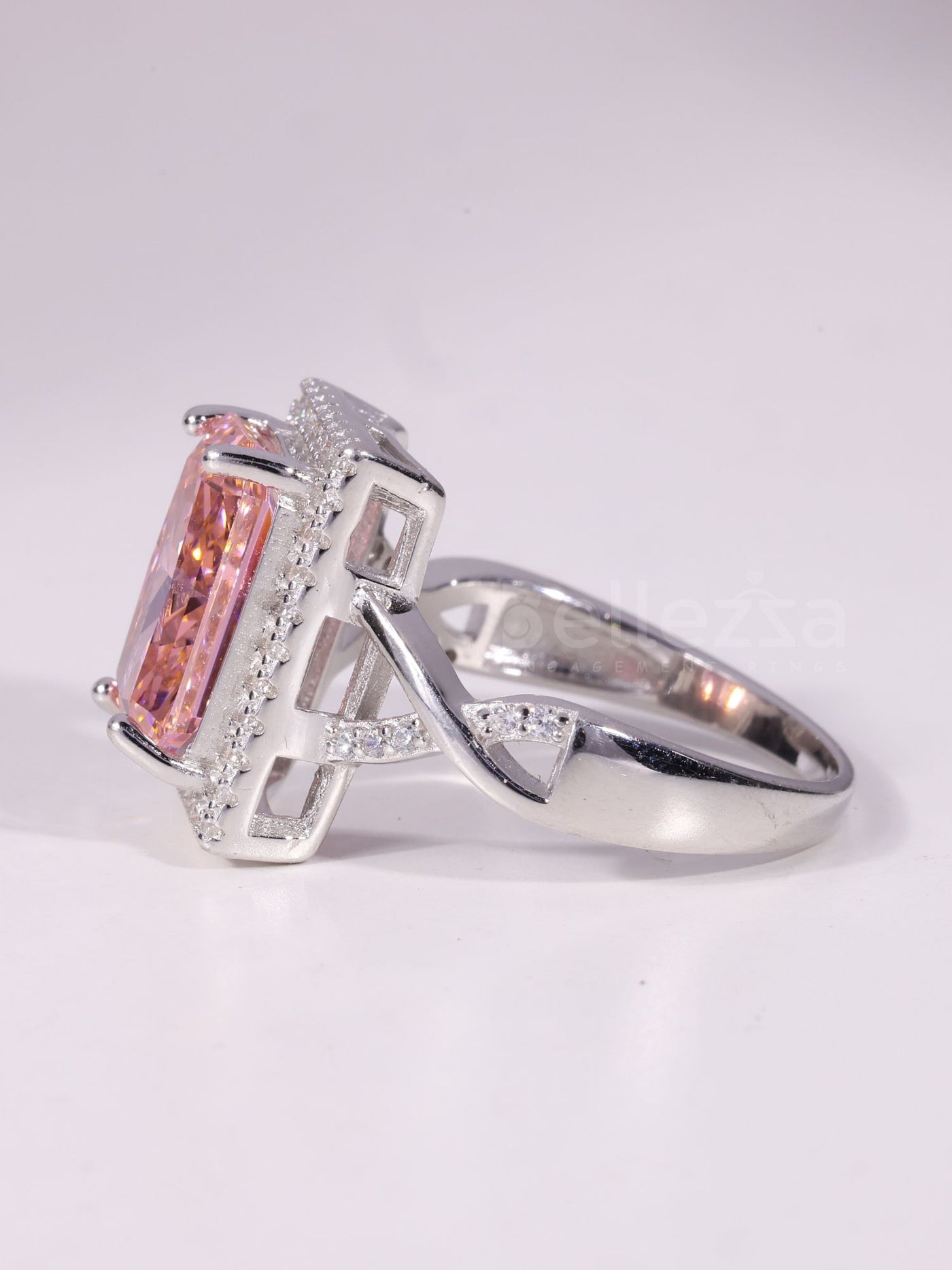 2.00CT-3.0CT Radiant Cut Orangy Pink Diamond Engagement Ring