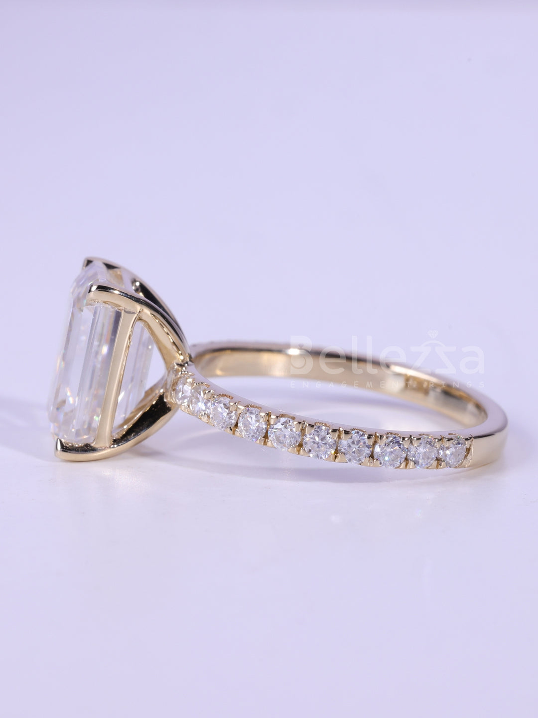 2.0CT-3.0CT Emerald Cut Diamond Pave Setting Engagement Ring