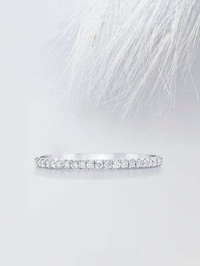 Round Cut Eternity Diamond Wedding Band For Women