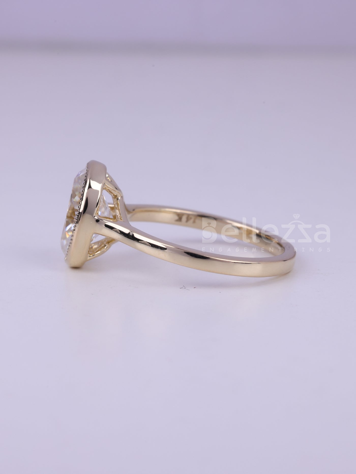 2.0CT Oval Cut Bezel Setting Moissanite Engagement Ring