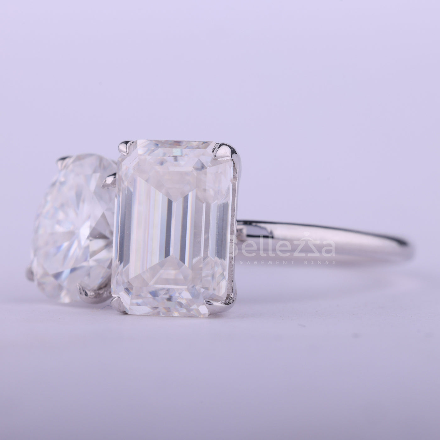 1.50CT Emerald & Oval Cut Diamond Moissanite Toi Et Moi Engagement Ring