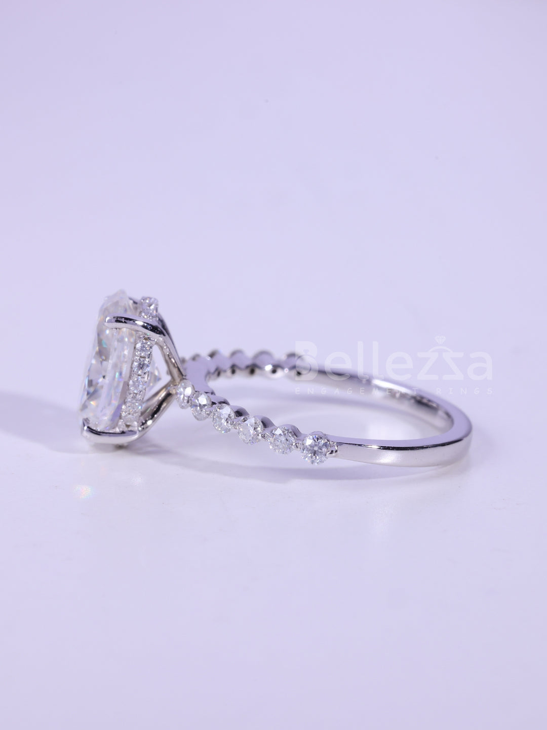 2.0CT-3.0CT Oval Cut Pave Setting Moissanite Engagement Ring