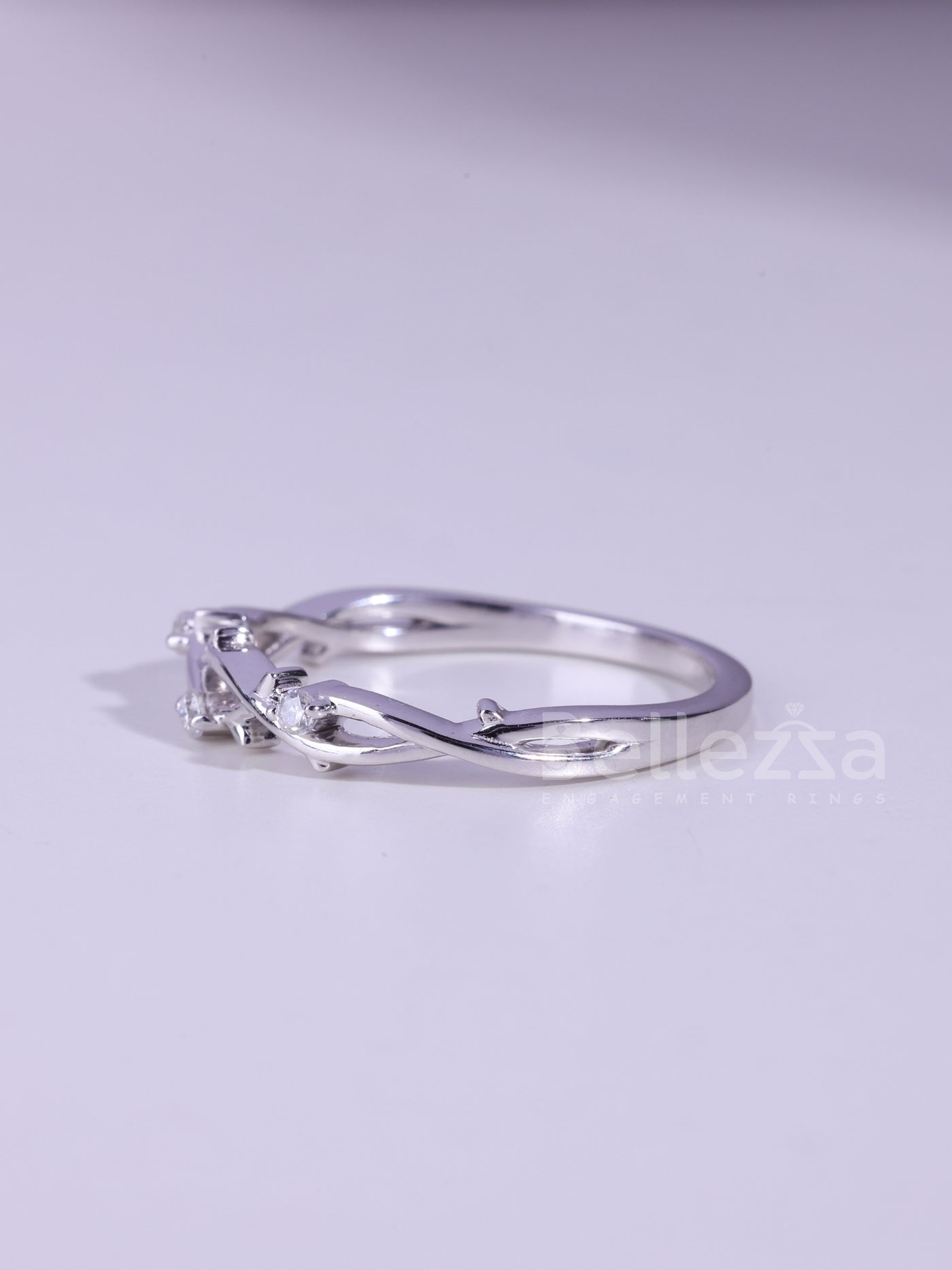Round Brilliahnt Cut Nature Inspired Moissanite Wedding Band