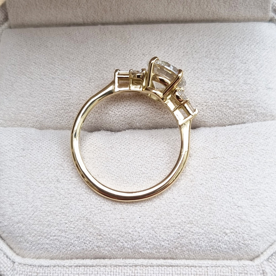 1.0-3.0 CT Round Cut Cluster Lab Grown Diamond Engagement Ring