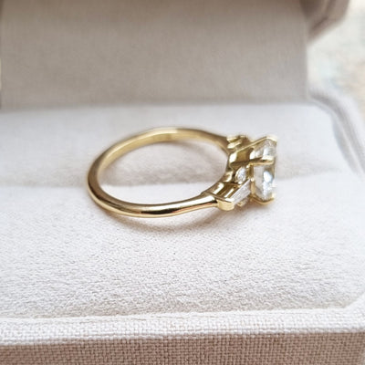 1.0-3.0 CT Round Cut Cluster Lab Grown Diamond Engagement Ring