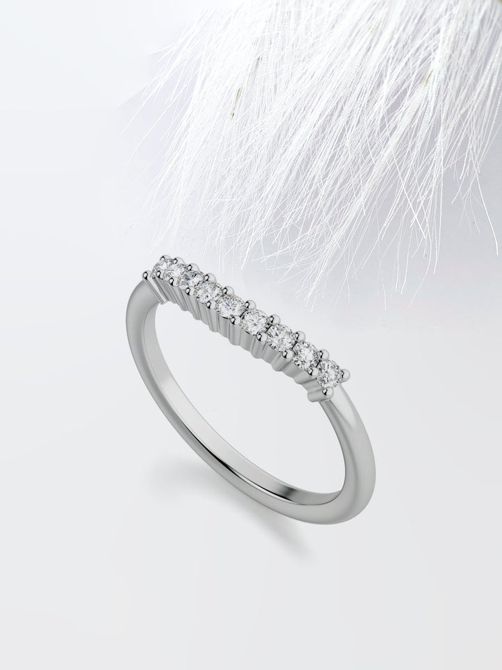 Round Cut Curved Diamond Wedding Band For Women