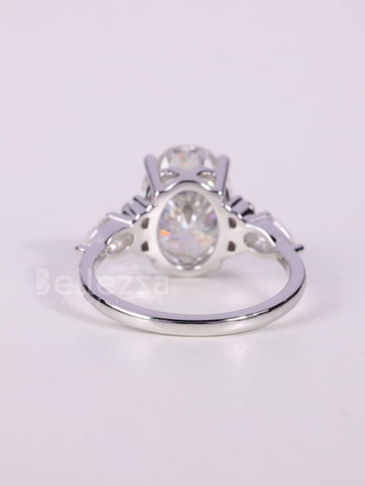 2.0CT-3.0CT Oval Cut Cluster Diamond Engagement Ring