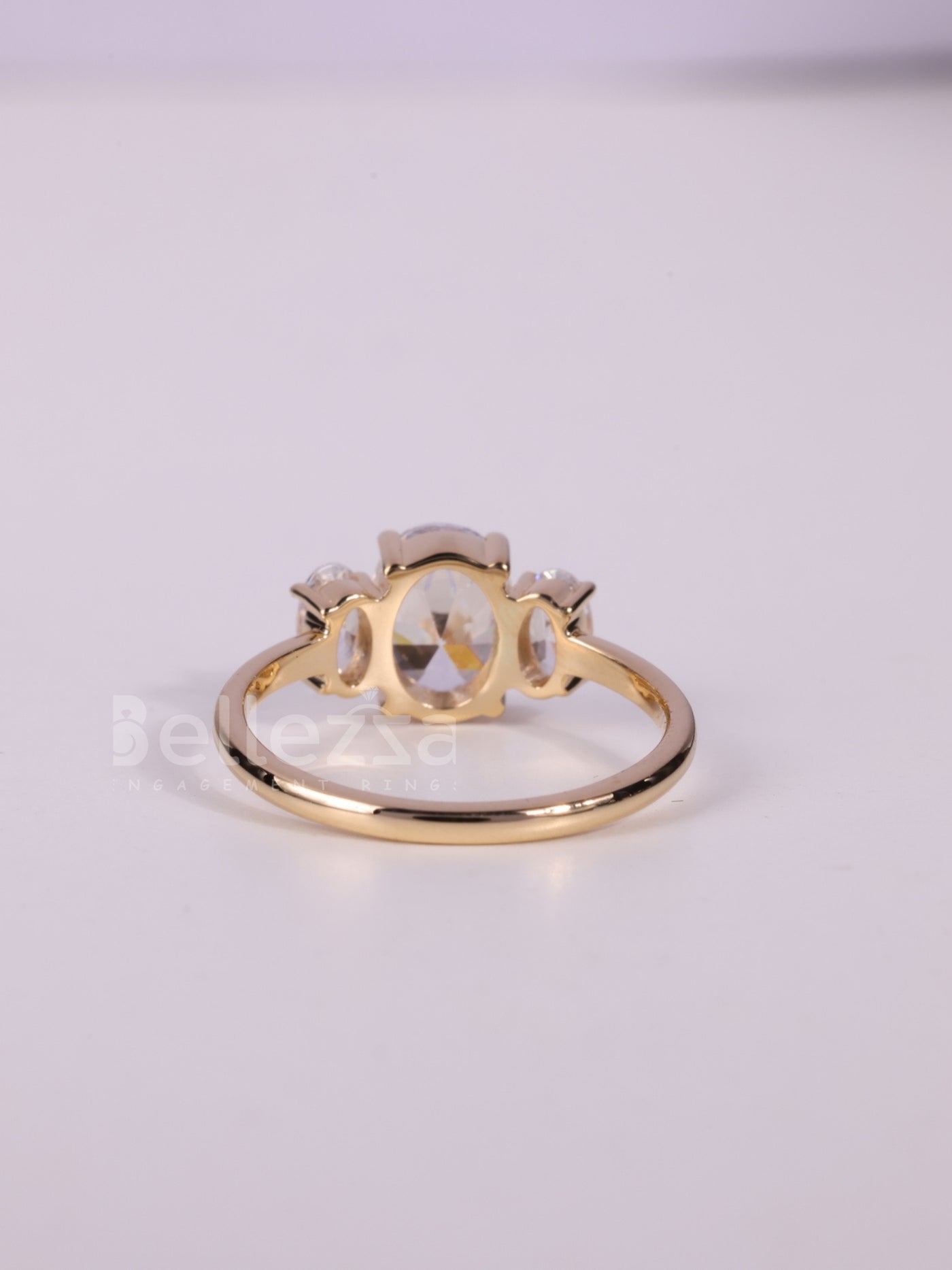 1.0CT-2.0CT Oval Cut Three Stone Moissanite Engagement Ring