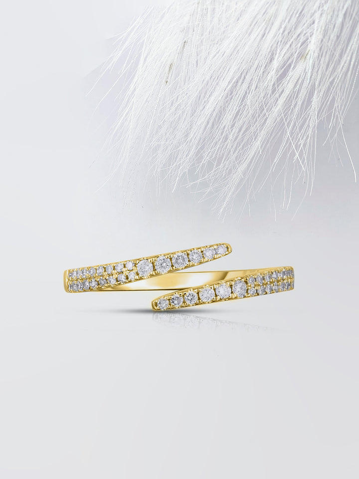 Round Cut Open Diamond Wedding Band For Women