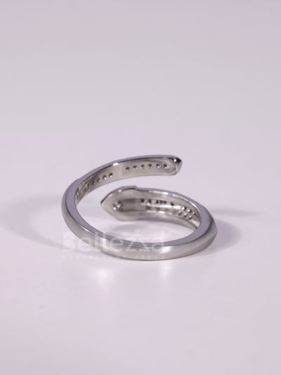 0.60TCW Round Cut Unique Style Bypass Shank Wedding Band