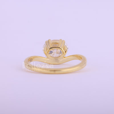 1.50CT East-West Oval Cut Diamond Curved Moissanite Engagement Ring