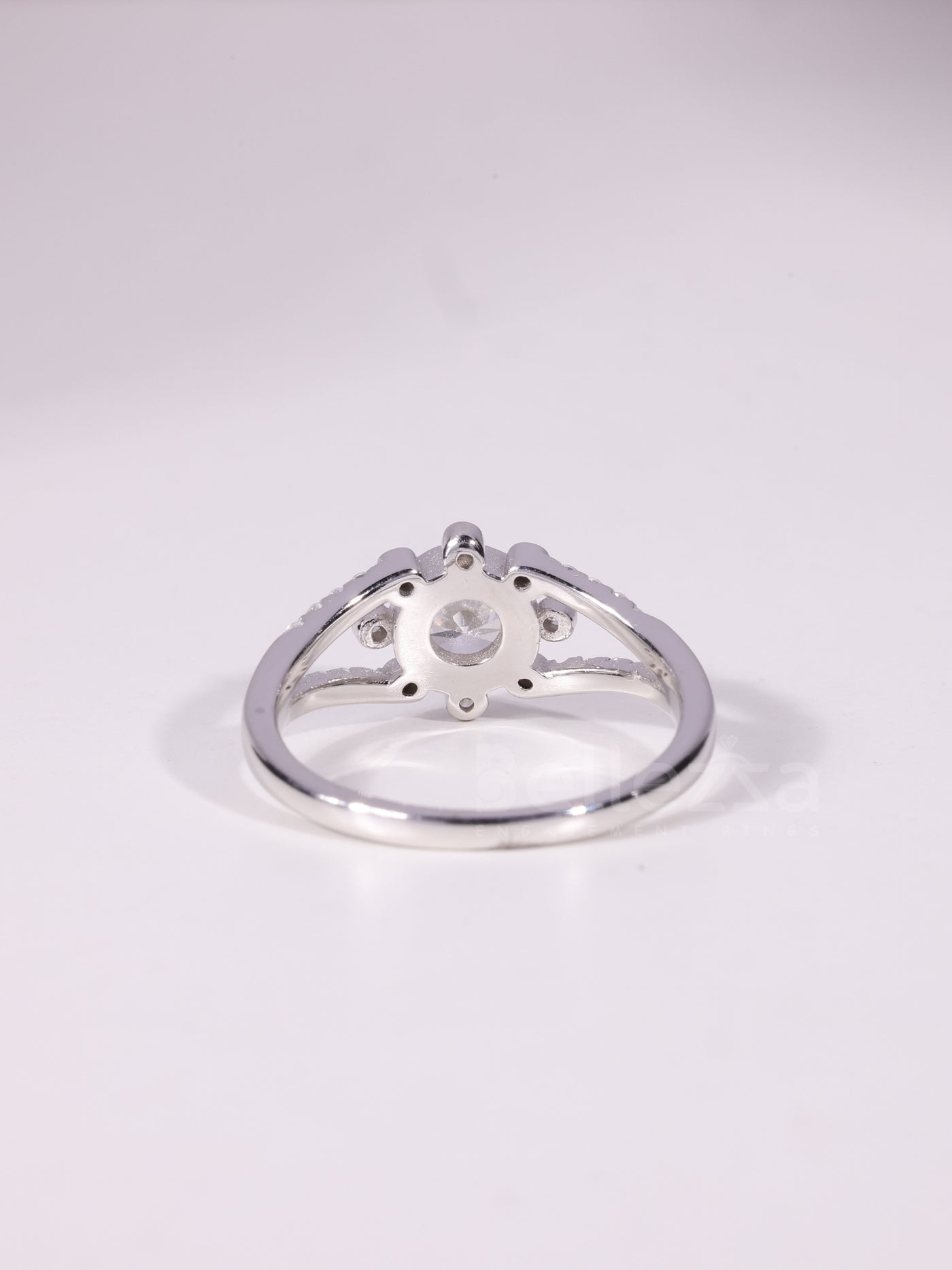 1.0CT-3.0CT Round Cut Cluster Diamond Engagement Ring