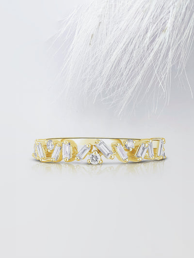 Round & Baguette Cut Cluster Diamond Wedding Band For Women