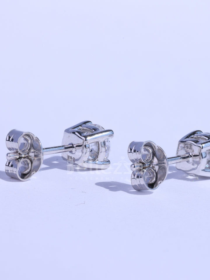 1.0TCW Round Cut Diamond Moissanite Daily Wear Stud Earrings