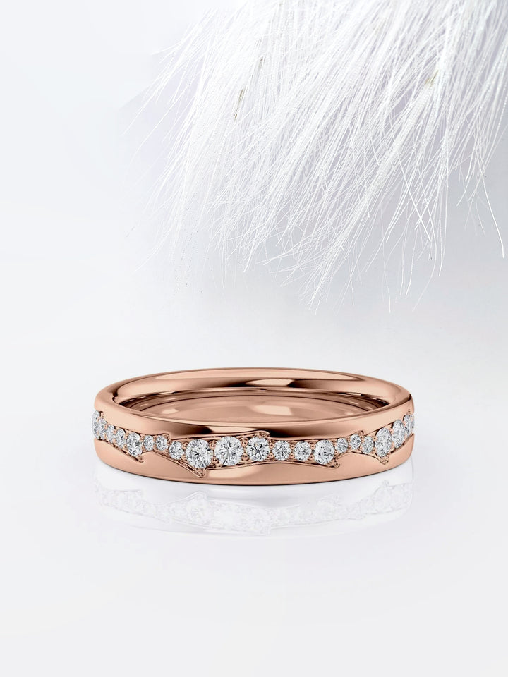 Round Cut The Diamond Twig Cigar Moissanite Men's Diamond Wedding Band