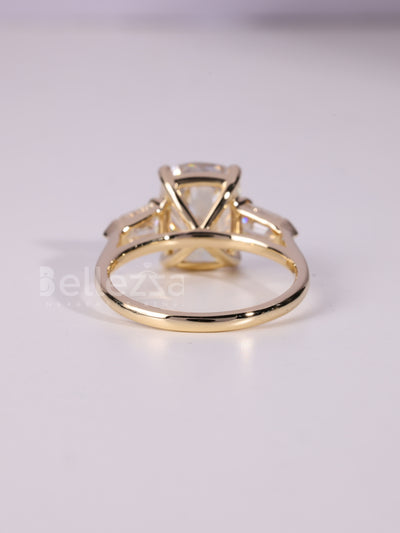 2.50CT-3.50CT Elongated Cushion Cut Three Stone Engagement Ring