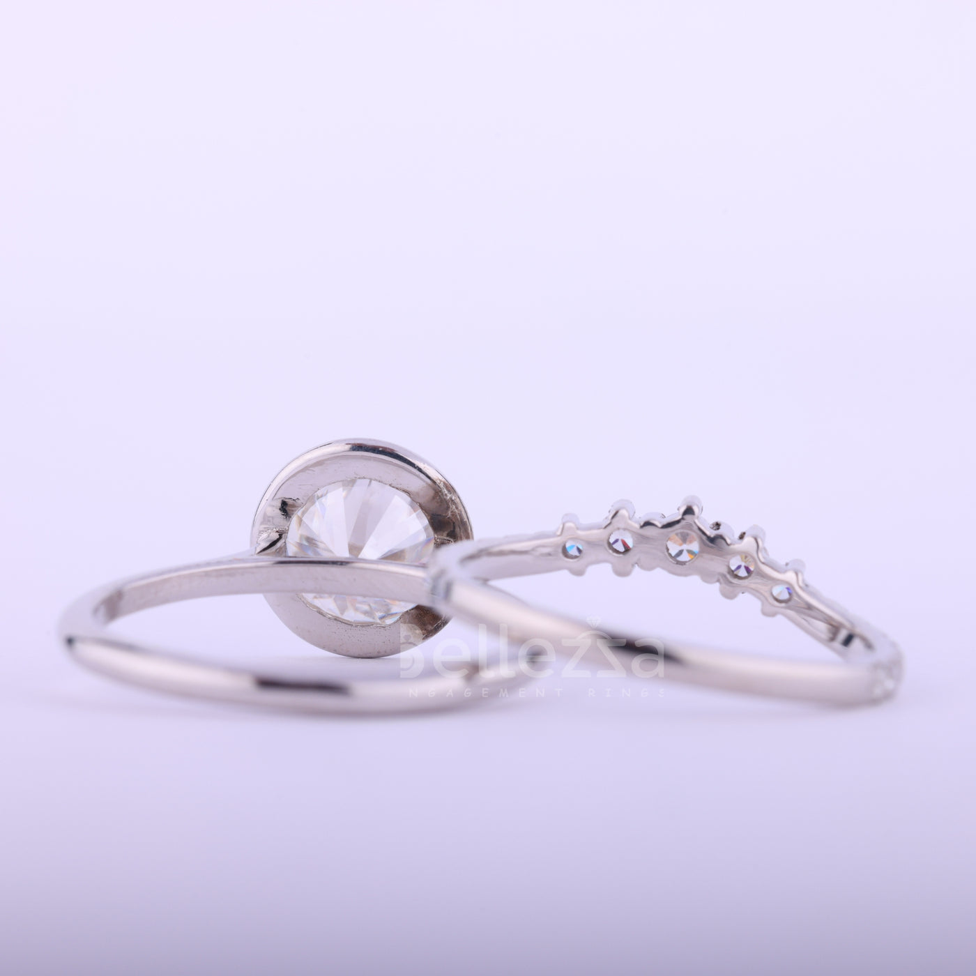 1.50CT ROund Cut Bezel Setting Curved Moissanite Bridal Ring Set