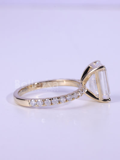 2.0CT-3.0CT Emerald Cut Diamond Pave Setting Engagement Ring
