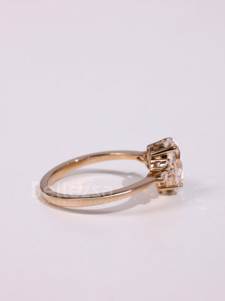 1.0CT Pear Cut Diamond Cluster Moissanite Engagement Ring