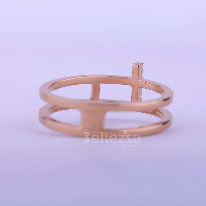 Round Cut Diamond T Shape Moissanite Wedding Band