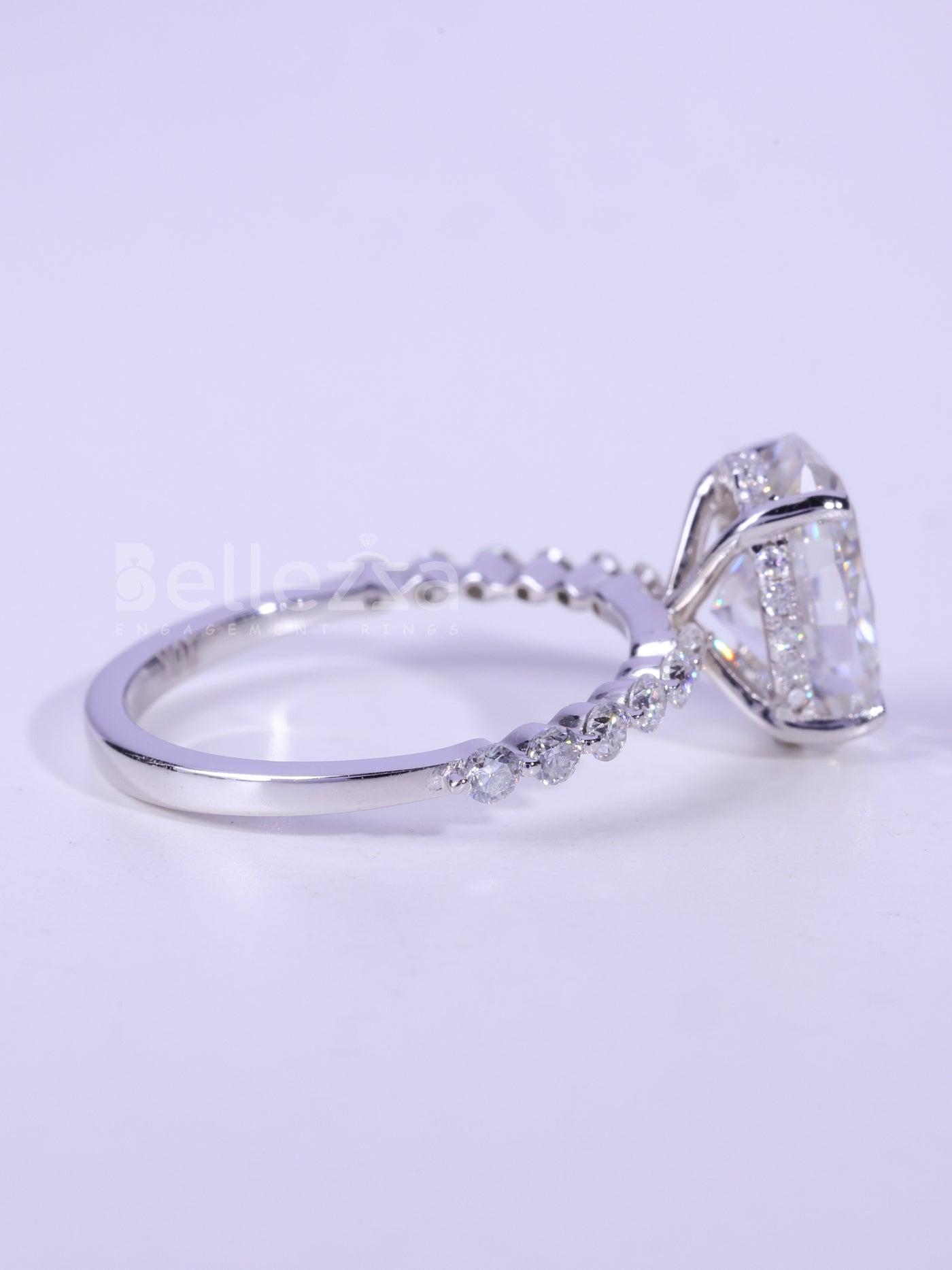 2.0CT-3.0CT Oval Cut Pave Setting Moissanite Engagement Ring