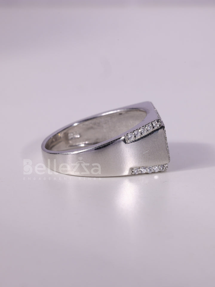 1.20TCW Round Cut Cluster Diamond Unique Classy Men's Wedding Ring