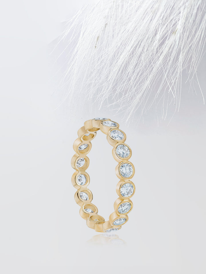 Round Cut Bezel Diamond Wedding Band For Women