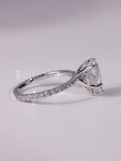 1.0CT-3.0CT Pear Cut Diamond Pave Setting Engagement Ring